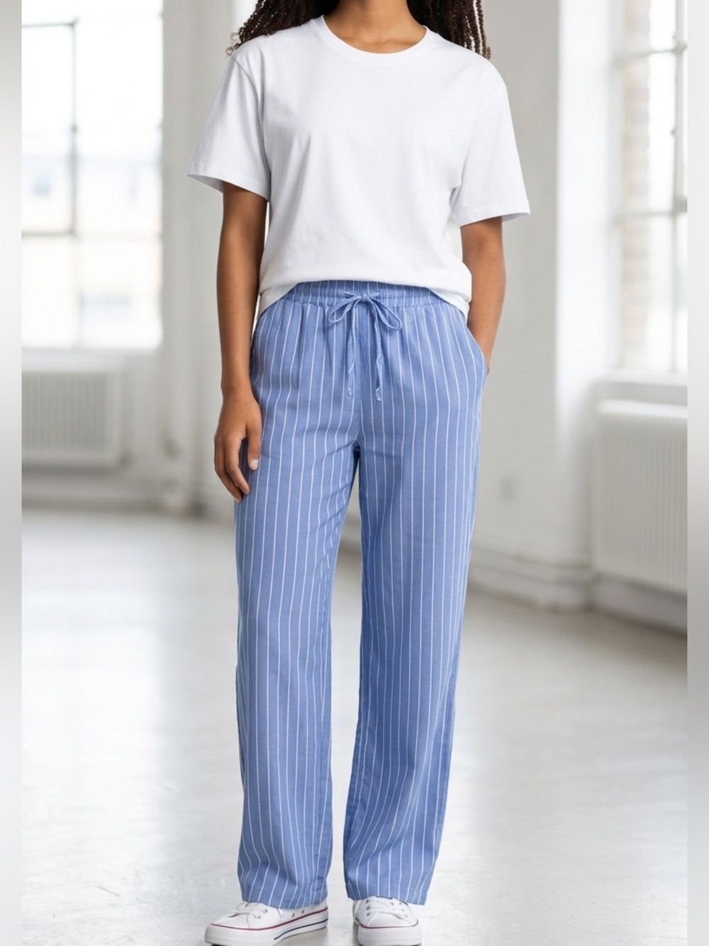 I BELIEVE Blue & White Striped Wide-Leg Lounge Pants, Size Large